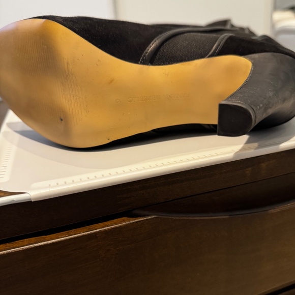 Black Suede Booties Size 9 - Picture 3 of 4